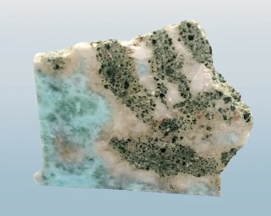 Larimar plátek částečně leštěný 207 g