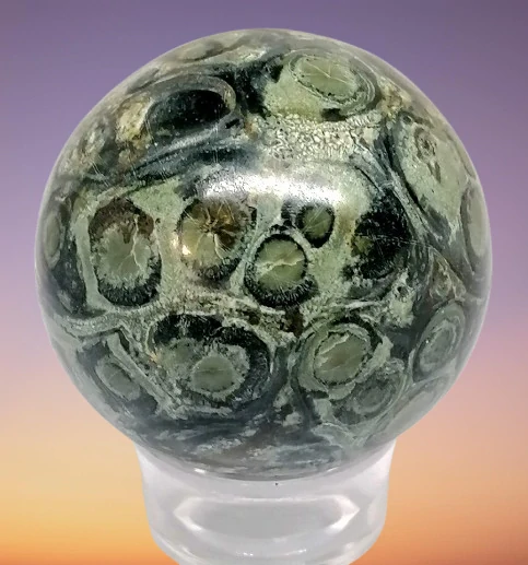 Jaspis kambaba neboli Nebula koule 160 g