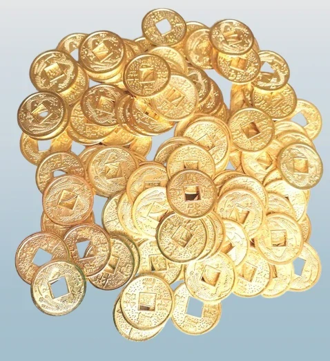 Tradiční mince štěstí zlatá 2,7 cm - AKCE 10 ks