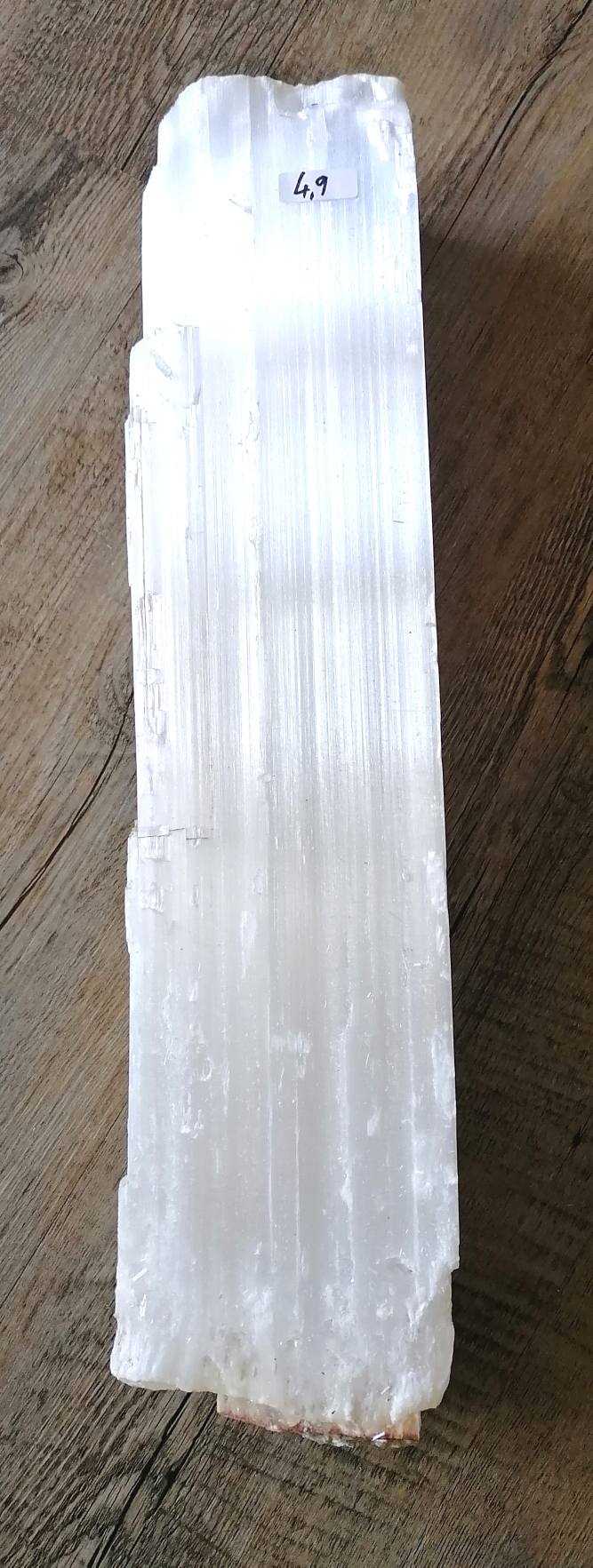 Obří selenitový krystal 4,9 kg – 42 cm, silný exkluzivní energetický kámen