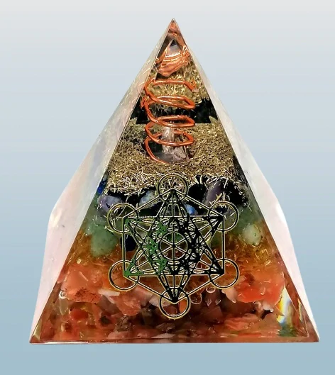 Orgonitová pyramida čakrová 5 cm se spirálou života