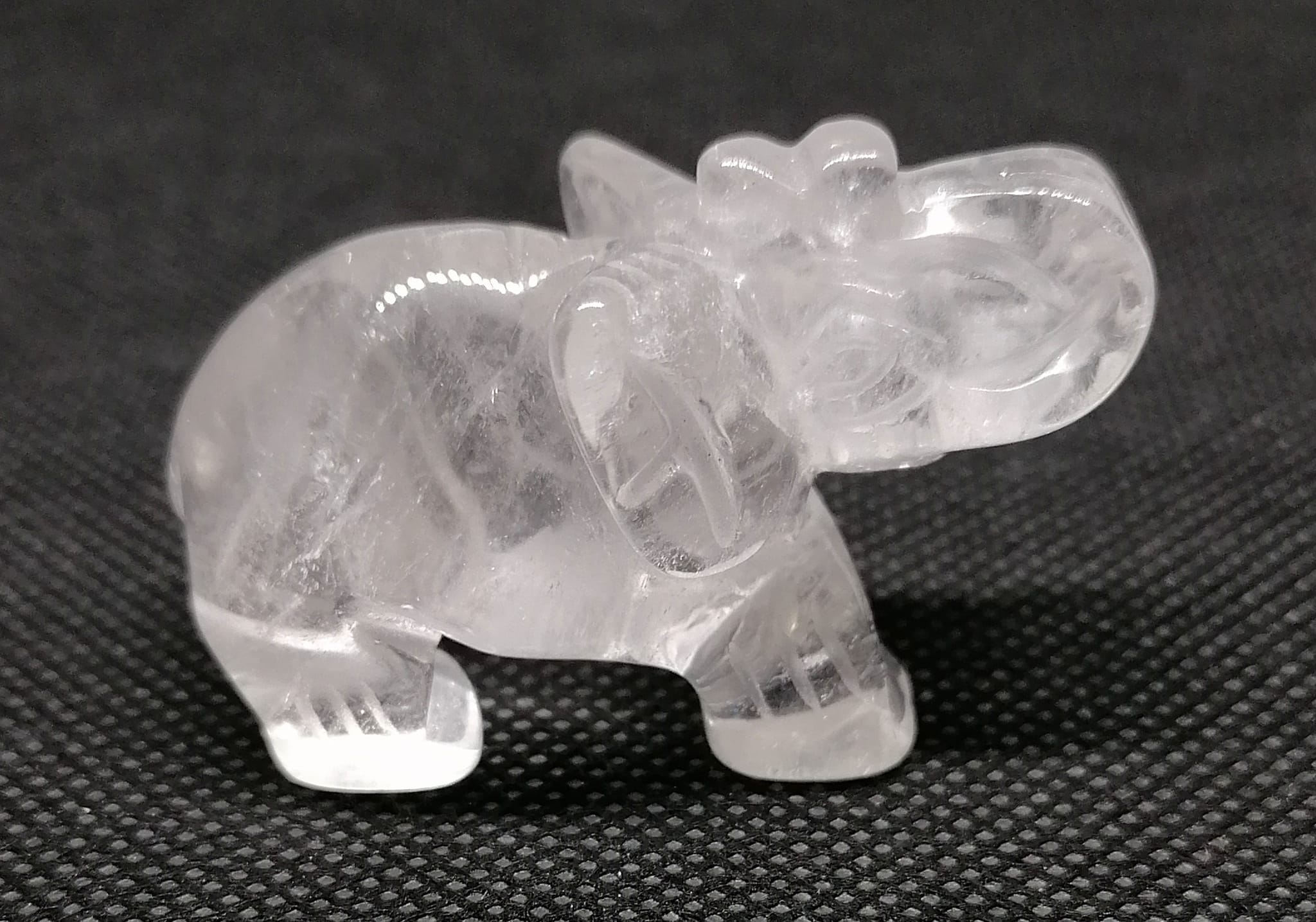 Slon pro štěstí z křišťálu 5 cm