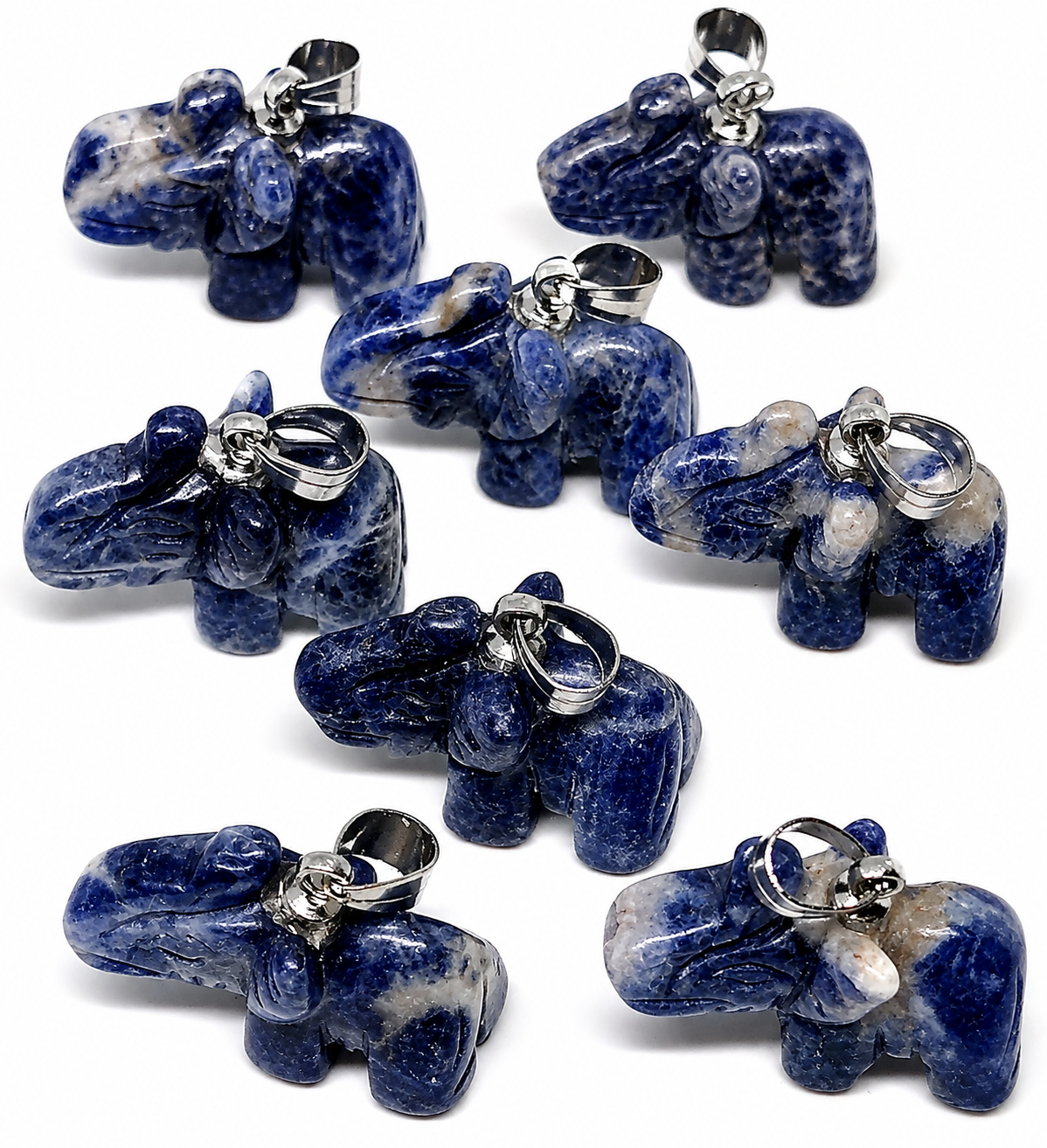 Minerální přívěsek slon sodalit – ochranný amulet 2 cm