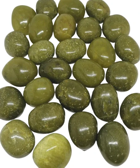 Serpentin/lizardit tromlovaný, velikost XL
