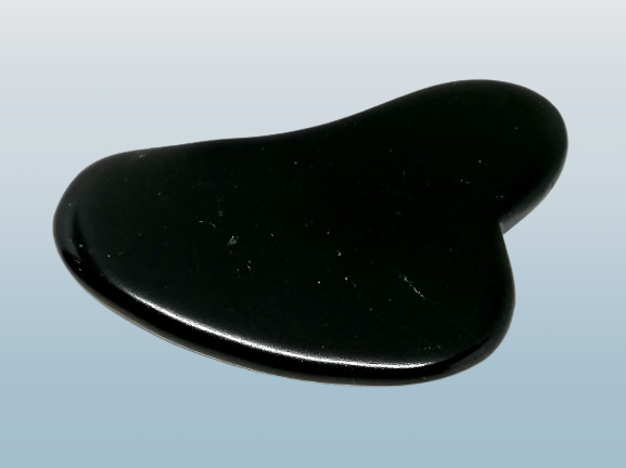 Gua sha ze šungitu velká 8,5 cm