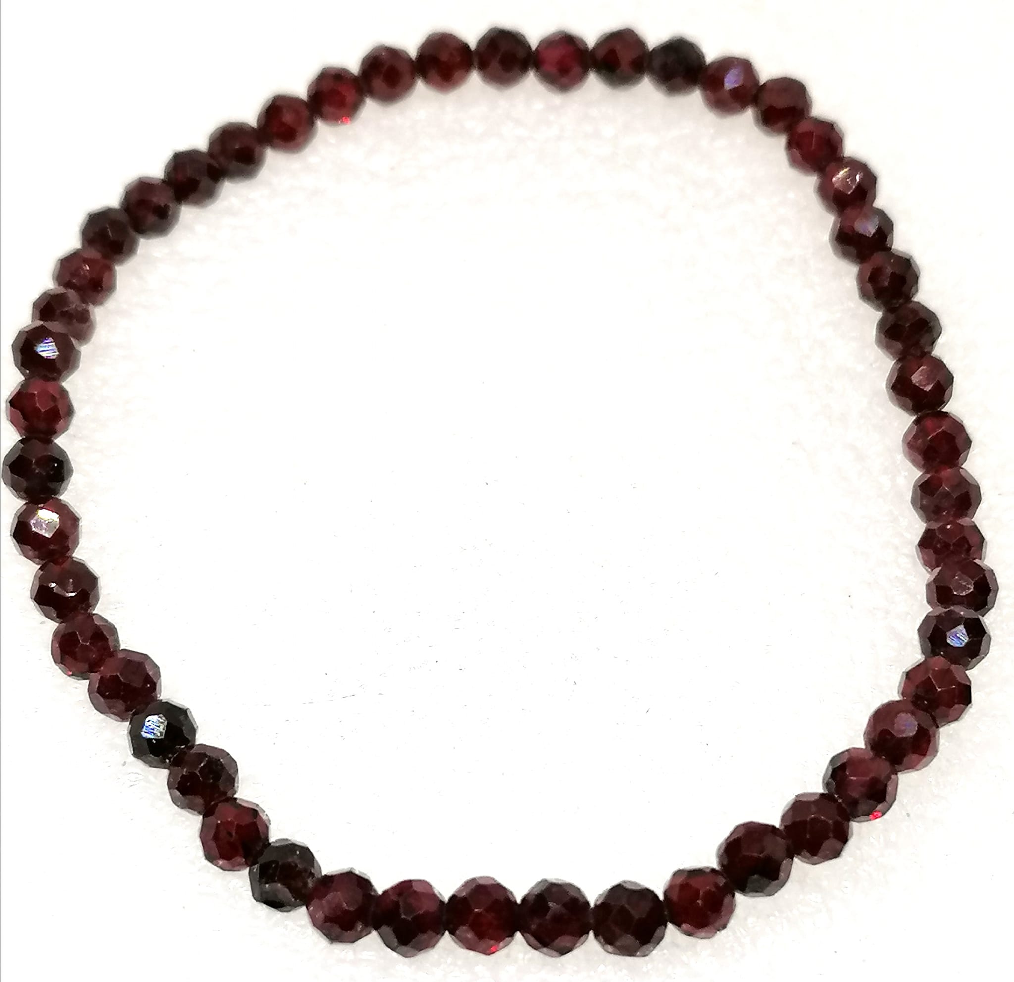 Granátový náramek fazetovaný 4mm