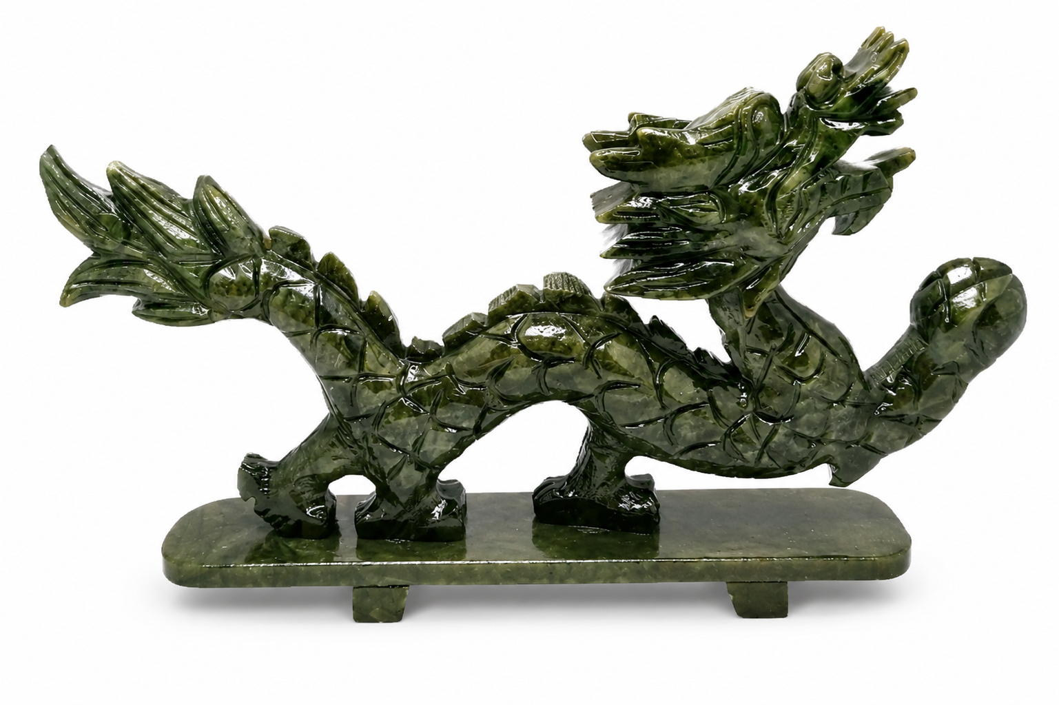 Velký čínský drak z nefritu 28 cm – feng shui symbol ochrany a síly