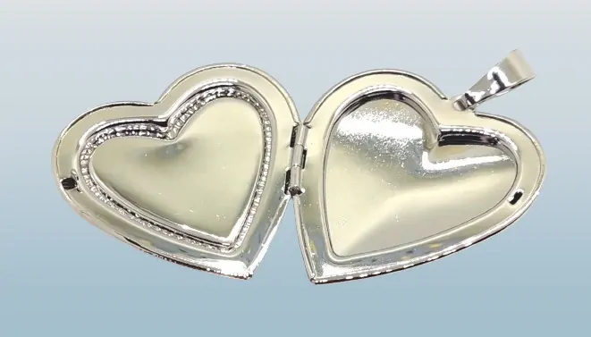 Luxusní medailonek ve tvaru srdce 4 cm z Paua Abalone – perleťová elegance z oceánu