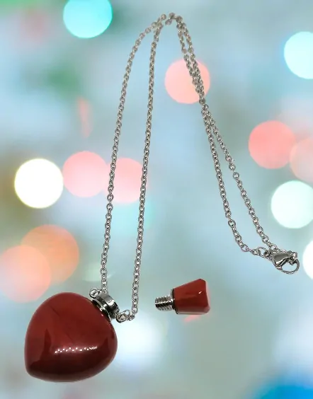 Dárkově balená lahvička na parfém nebo esenciální olej pro paní učitelku