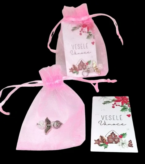 Vánočně balený křišťálový anděl pro štěstí plus kartička vánoční 