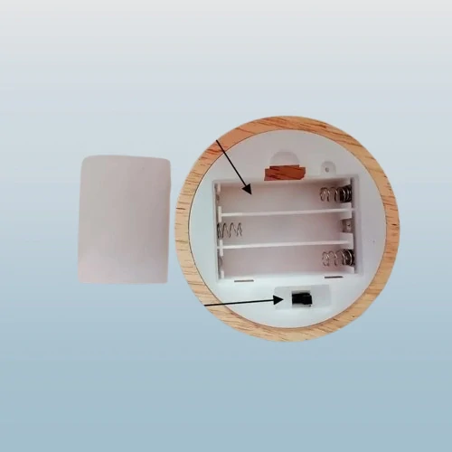 Světlo LED pod minerály na baterie typu AAA
