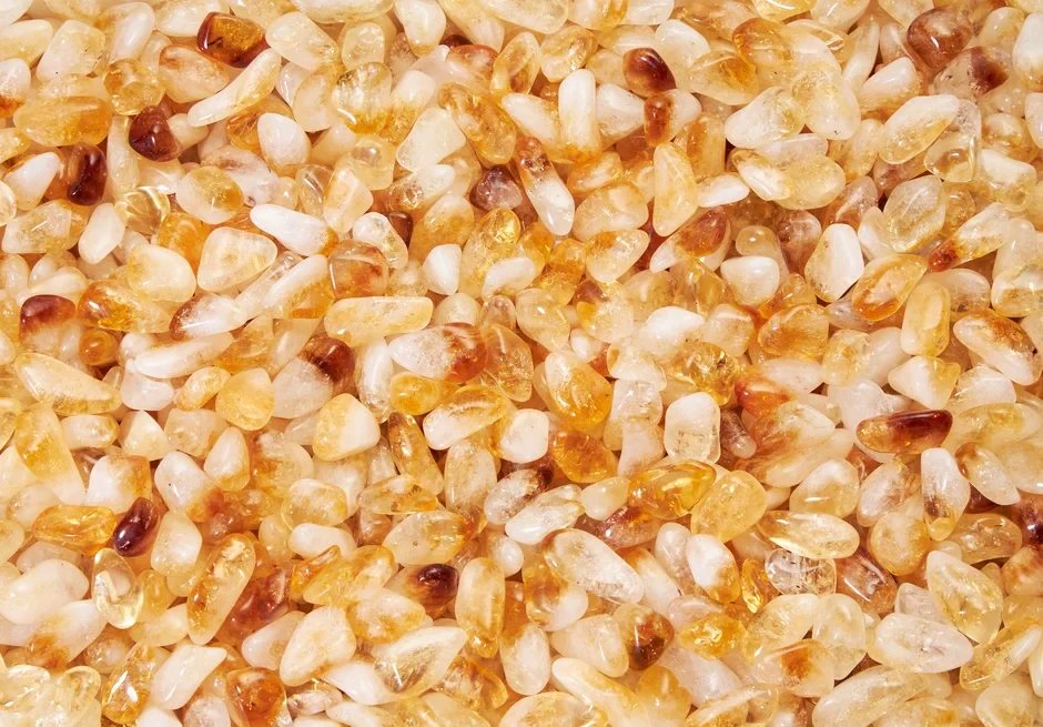 Citrín s křemenem chips 6-12 mm, akce 500 g
