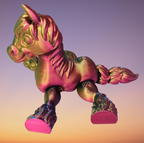 Kůň z 3D tiskárny, duhový, 9x11 cm