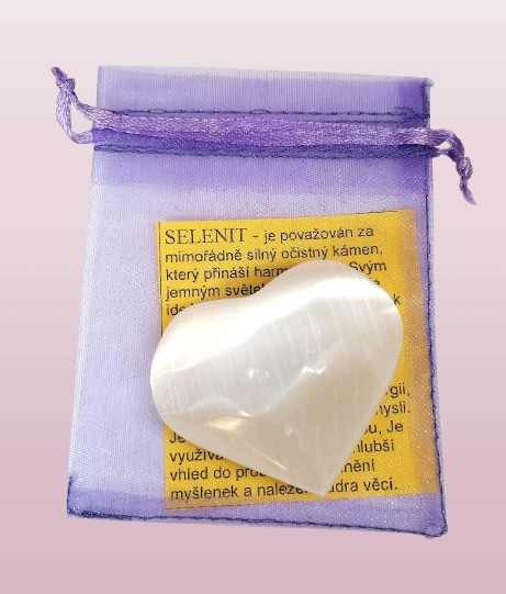 Dárkově balené selenitové srdce, 4-5 cm