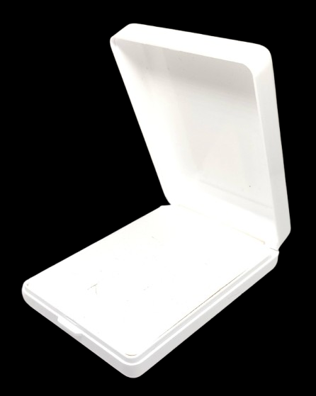 Dárková krabička bílá, plastová 8x5,5x2 cm