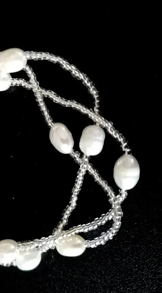 Říční perly, propletené, elegantní, bílé s chir. ocelí