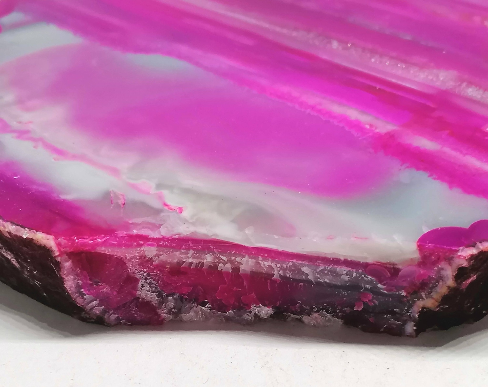 Achátový plát 1,13 kg, obří kus s kazem