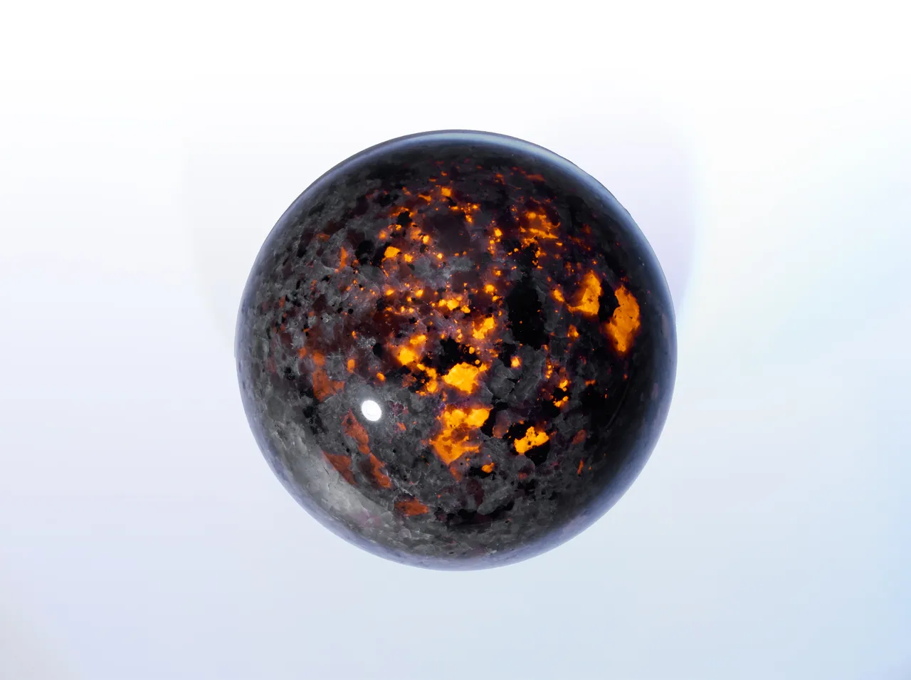 Yooperlit – fluorescenční koule 5,2 cm (190 g) | exkluzivní UV efekt