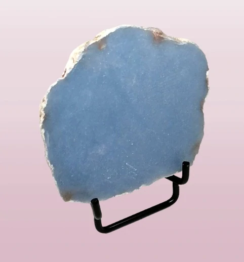 Kovový stojánek na minerály /plátky,srdíčka/