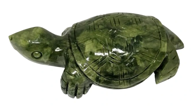 Nefritová želva obří, 20 cm – feng shui amulet pro stabilitu a ochranu