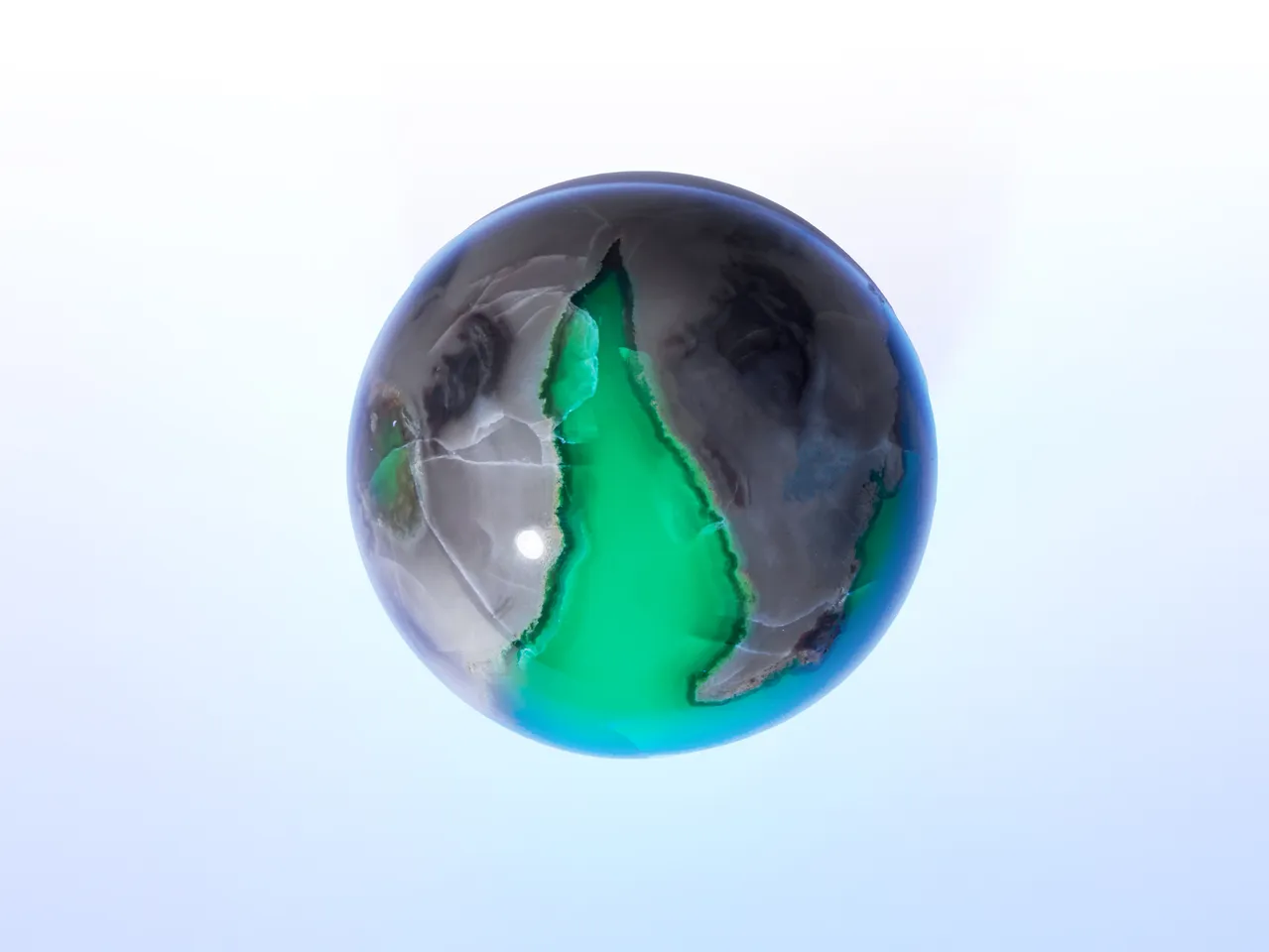 Fluorescenční achátová koule 6,4 cm