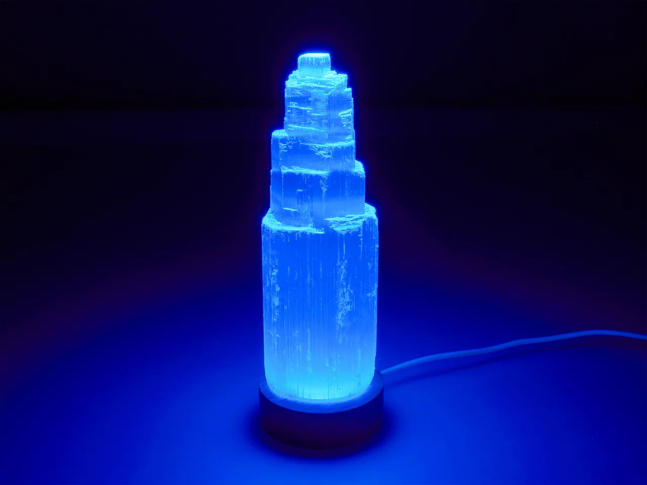 Světlený podstavec LED barevné světlo, pod kameny a minerály – USB napájení, ideální pro feng shui
