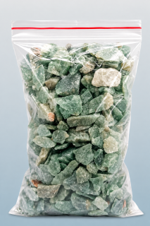 Avanturín zelený surový chips – 500 g | Přírodní štípané kameny