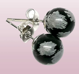 Obsidiánové náušnice 8 mm – kuličky z minerálu s chirurgickou ocelí