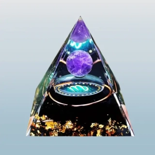 Orgonitová pyramida pro znamení zvěrokruhu PANNA