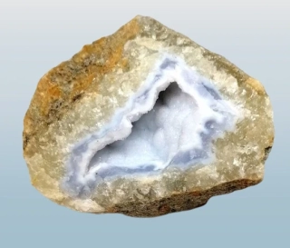Chalcedon přírodní, exklusivní část drůzy, 74 g