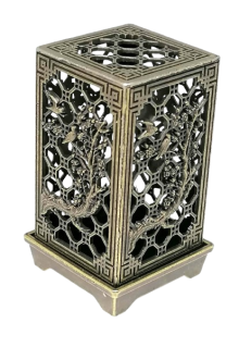 Kovový držák na kadidlo s motivem šťastných mraků