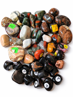 Obsidián,Jaspis, Chiastolit a Sardonyx - 440 g mix
