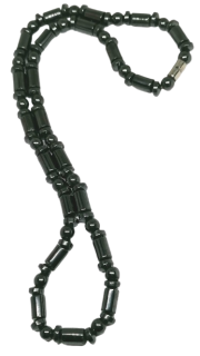 Hematitový náhrdelník zmagnetizovaný, zvláštní