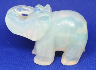Slon pro štěstí z opalitu 5 x 3,5 cm