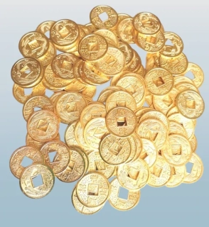 Tradiční čínská mince štěstí – zlatá 2,7 cm | Feng Shui talisman za akční cenu