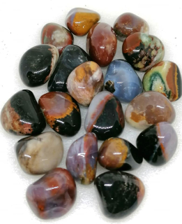 Tromlovaný sardonyx 2–3 cm – přírodní kámen pro stabilitu a ochranu